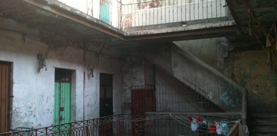 Hallan piezas coloniales “fifís” en vecindad del Centro Histórico