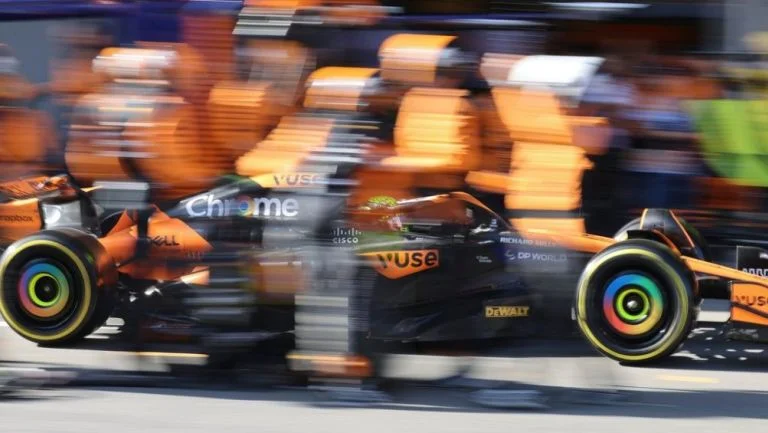 Checo Pérez acusa a McLaren de “coche ilegal” y Leclerc lo respalda